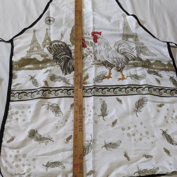 "Roosters in Paris" printed polyester bib apron tieback one size - Picture 4 of 6